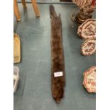 A SMALL VINTAGE FUR STOLE