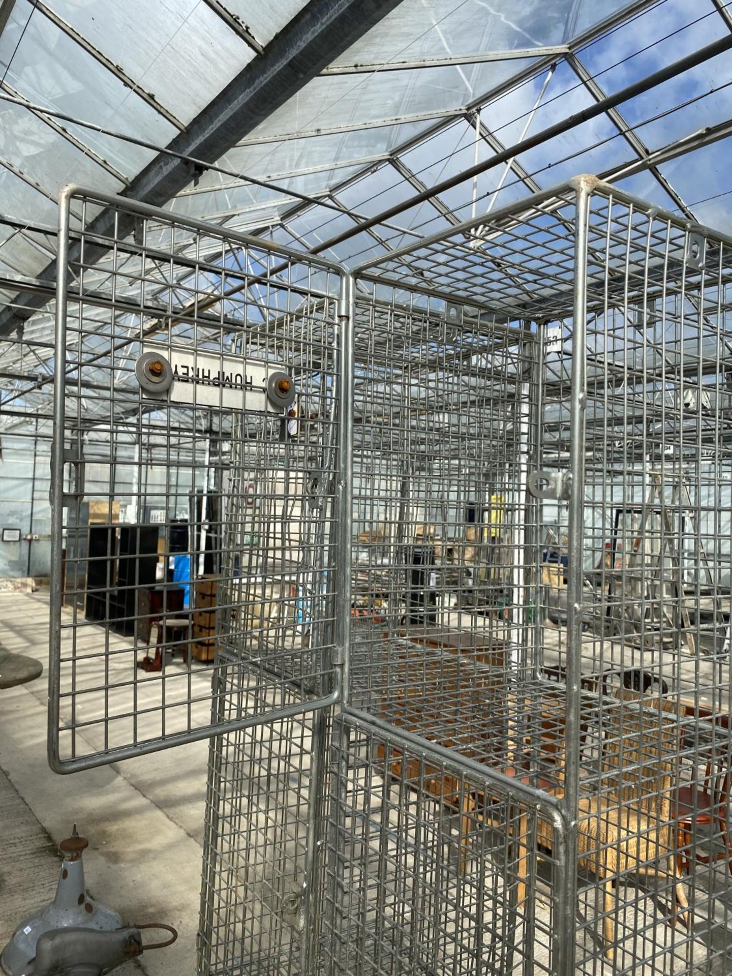 A PAIR OF FOUR SECTION METAL STORAGE CAGES - Image 4 of 4