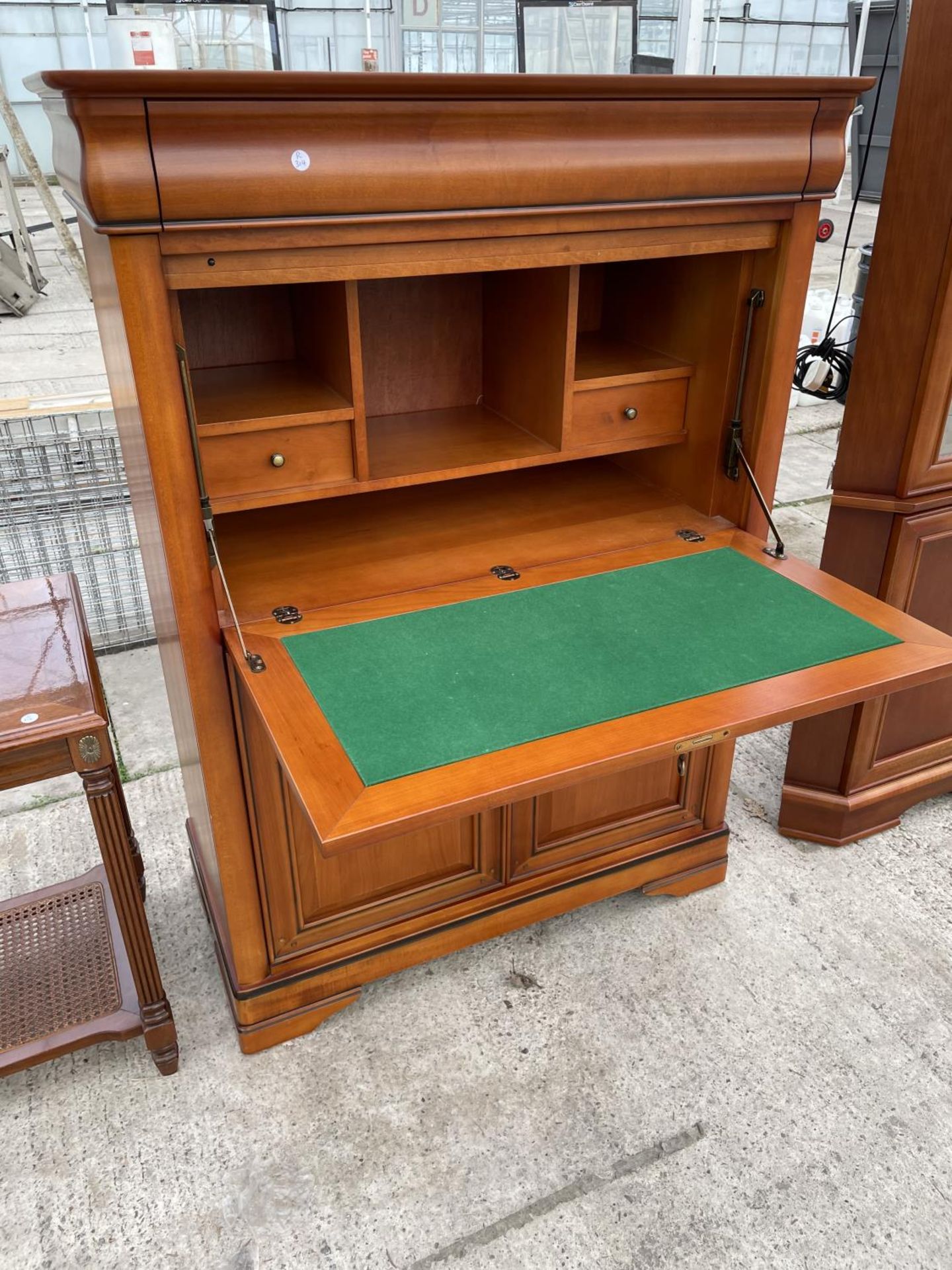 A CHERRY WOOD BUREAU CABINET WITH FALL FRONT, UPPER SECRET DRAWER AND TWO LOWER DOORS - Image 5 of 5