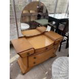 A MID 20TH CENTURY MAPLE DRESSING TABLE