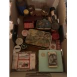 A VARIETY OF VINTAGE ITEMS TO INCLUDE TINS, BOXES AND PLAYING CARDS ETC