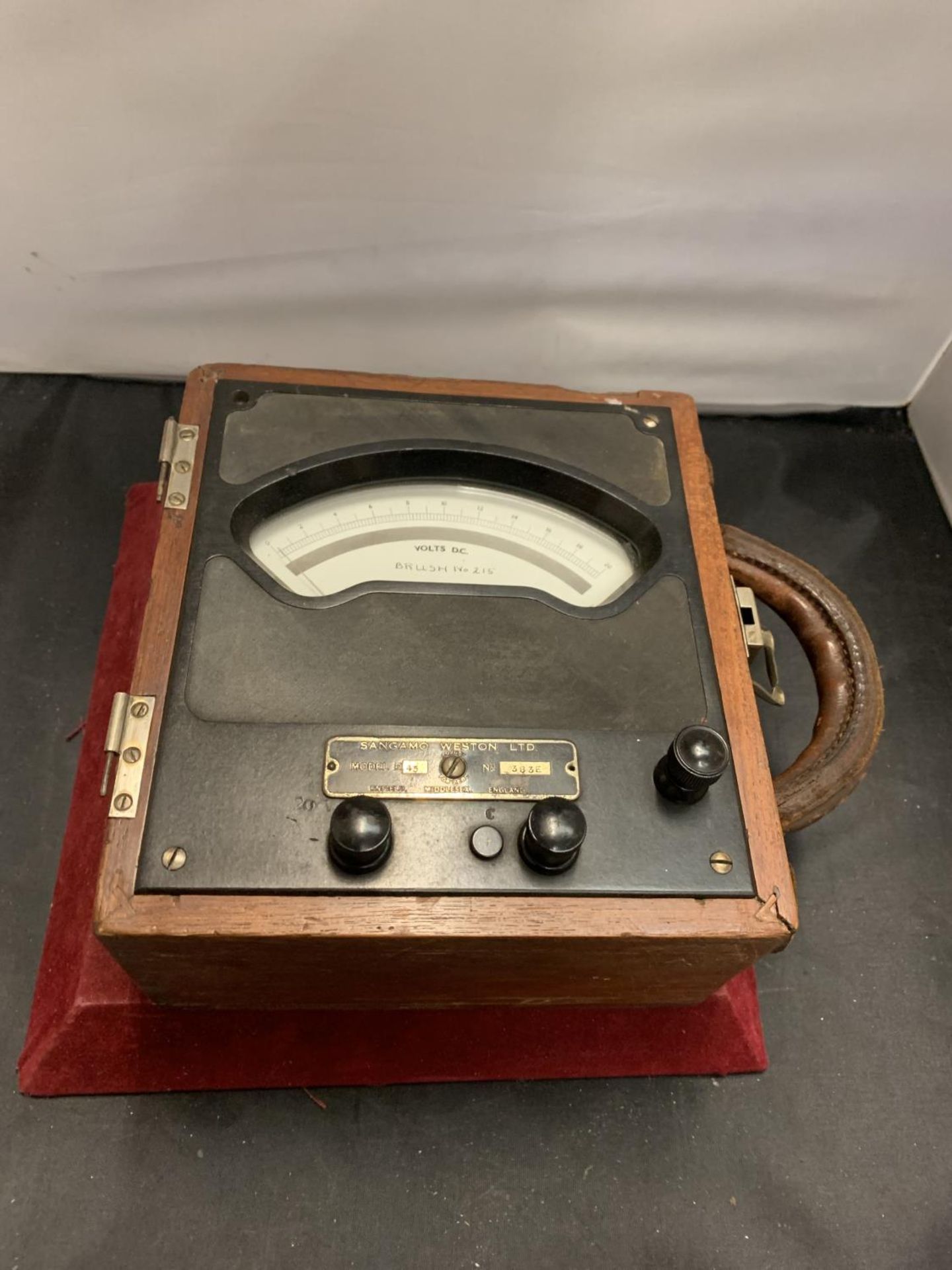 A VINTAGE SANGAMO WESTON LTD METER MODEL E45