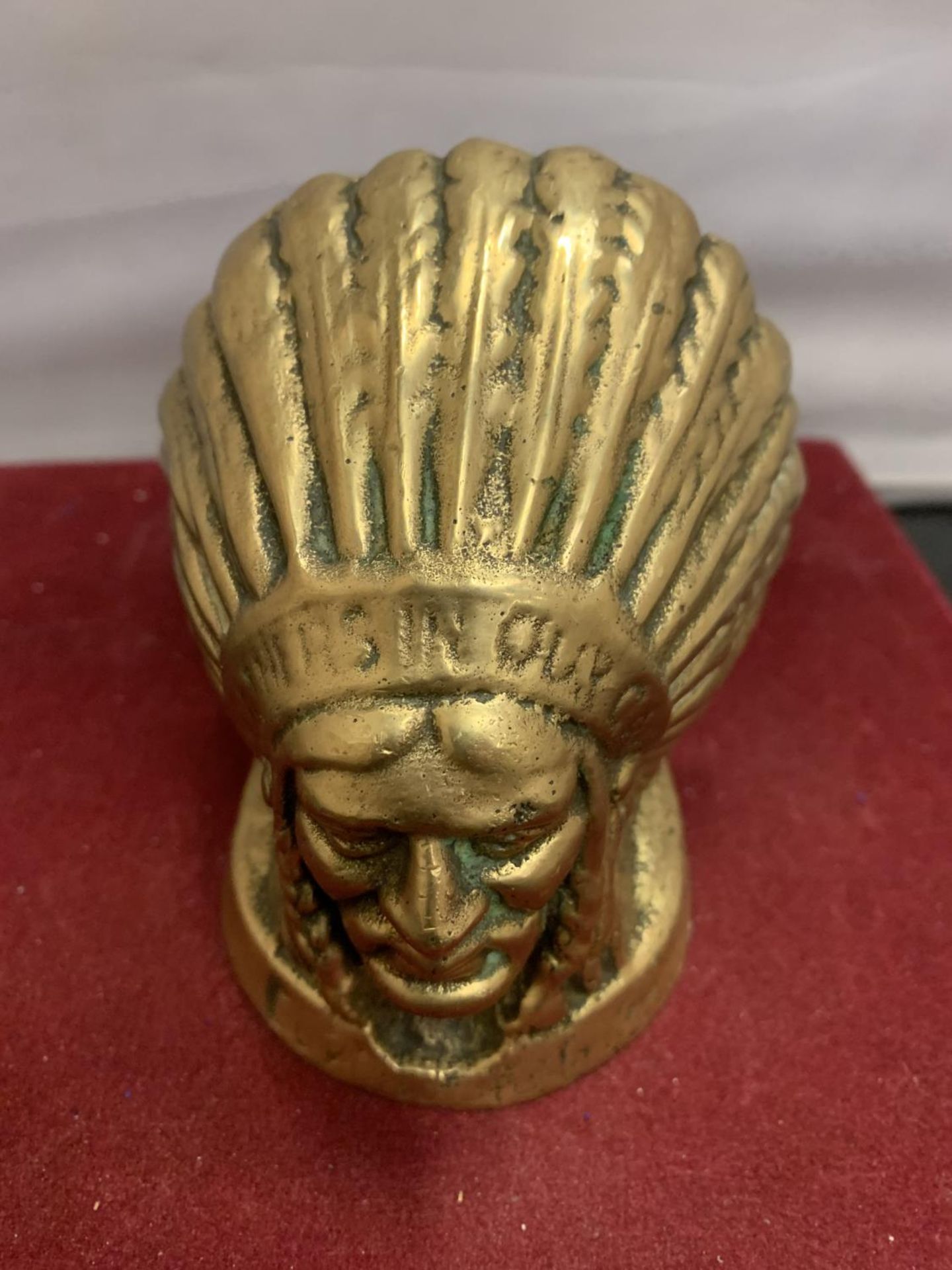 A BRASS AMERICAN INDIAN SIOUX CHIEF H:11CM