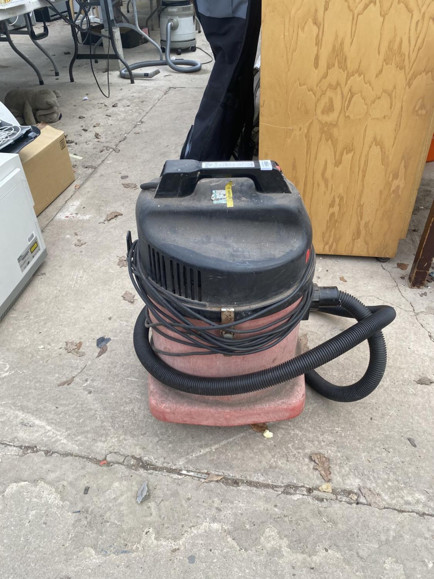 A NUMATIC HENRY HOOVER FOR SPARES AND REPAIRS - Image 2 of 3