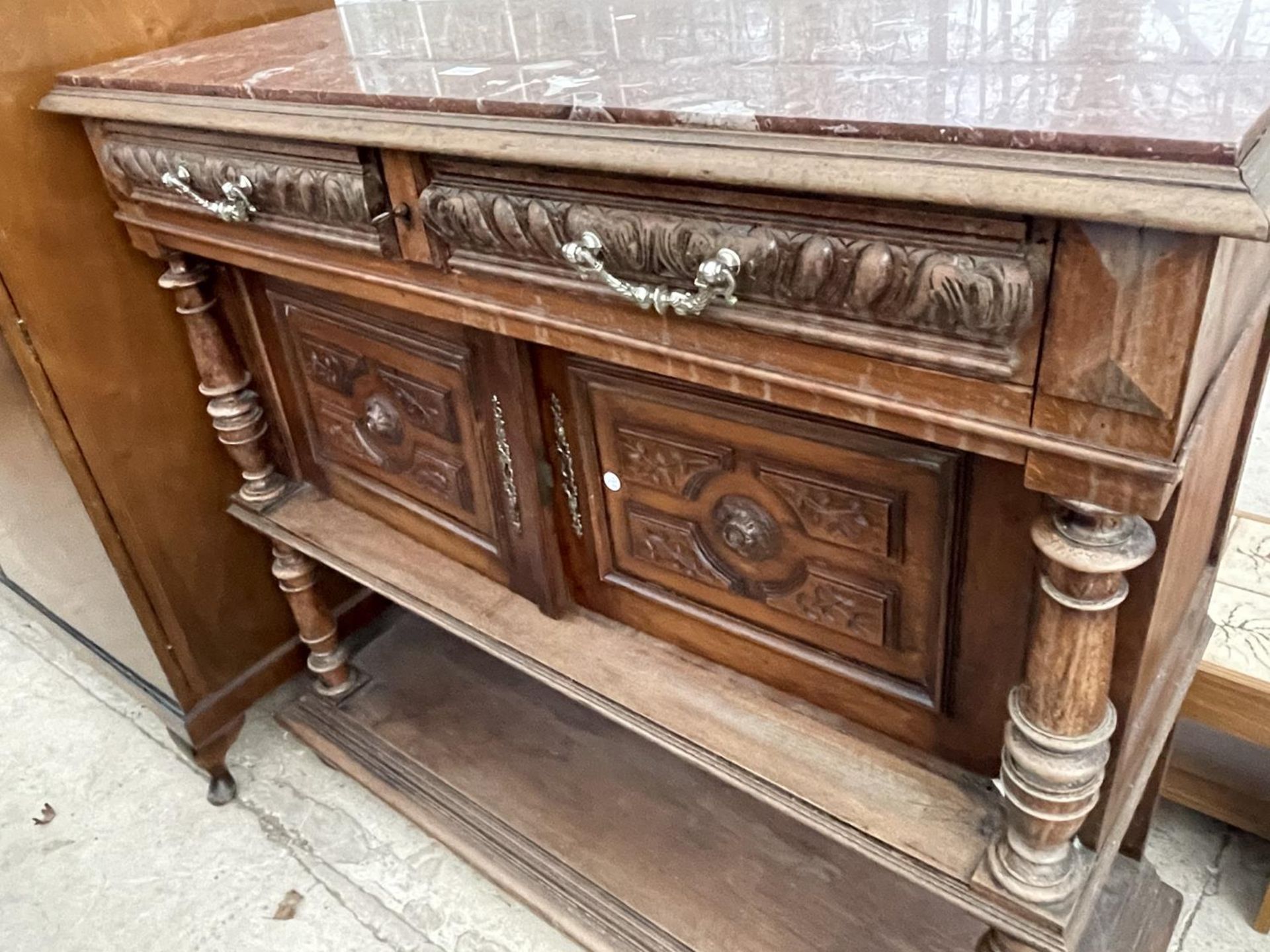 A CONTINENTAL VICTORIAN BUFFET ENCLOSING TWO CUPBOARDS, TWO FRIEZE DRAWERS AND OPEN BASE WITH MARBLE - Image 2 of 4