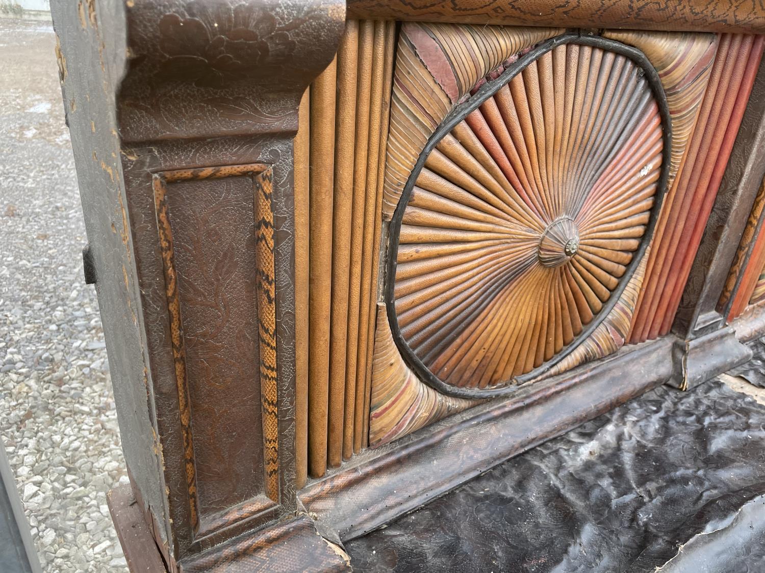 A RARE AND UNUSUAL CONTINENTAL CHIFFONIER WITH SNAKESKIN EFFECT APPLIED DECORATION, TWO DOORS TO THE - Image 3 of 8