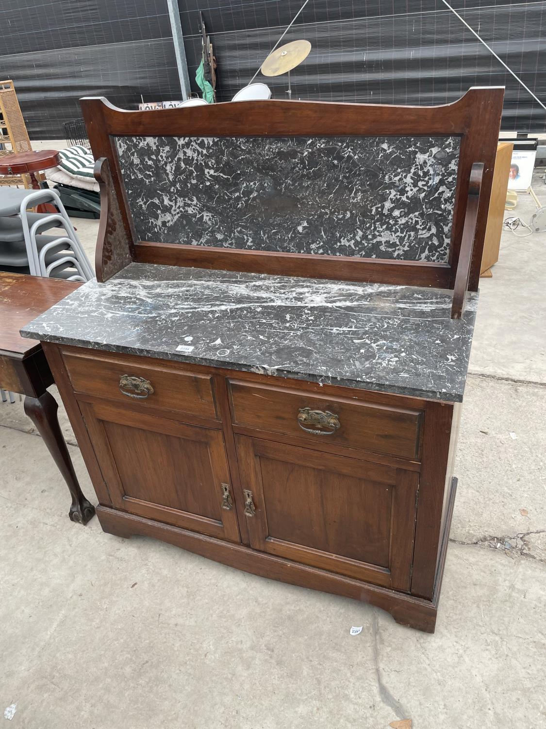 A VICTORIAN MAHOGANY MARBLE TOP WASHSTAND WITH MARBLE BASE, 42" WIDE