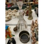 A GOOD QUALITY MALLET DECANTER TOGETHER WITH AN ORNATE SILVER PLATED WINE COASTER