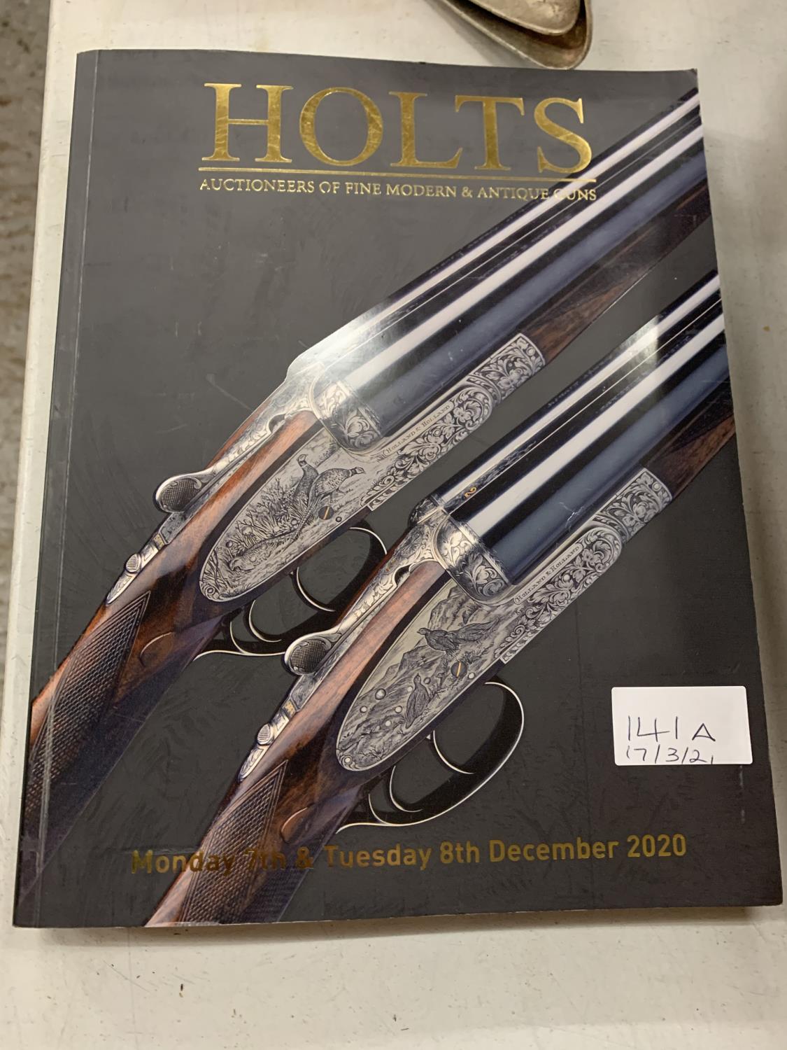 A HOLTS AUCTIONEERS OF FINE AND MODERN ANTIQUE GUNS DECEMBER 2020