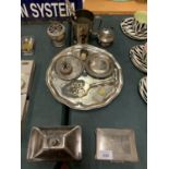A SELECTION OF SILVER PLATE TO INCLUDE A TABLE LIGHTER ETC