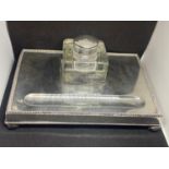 A VICTORIAN HALLMARKED LONDON SILVER PEN TRAY AND INKWELL