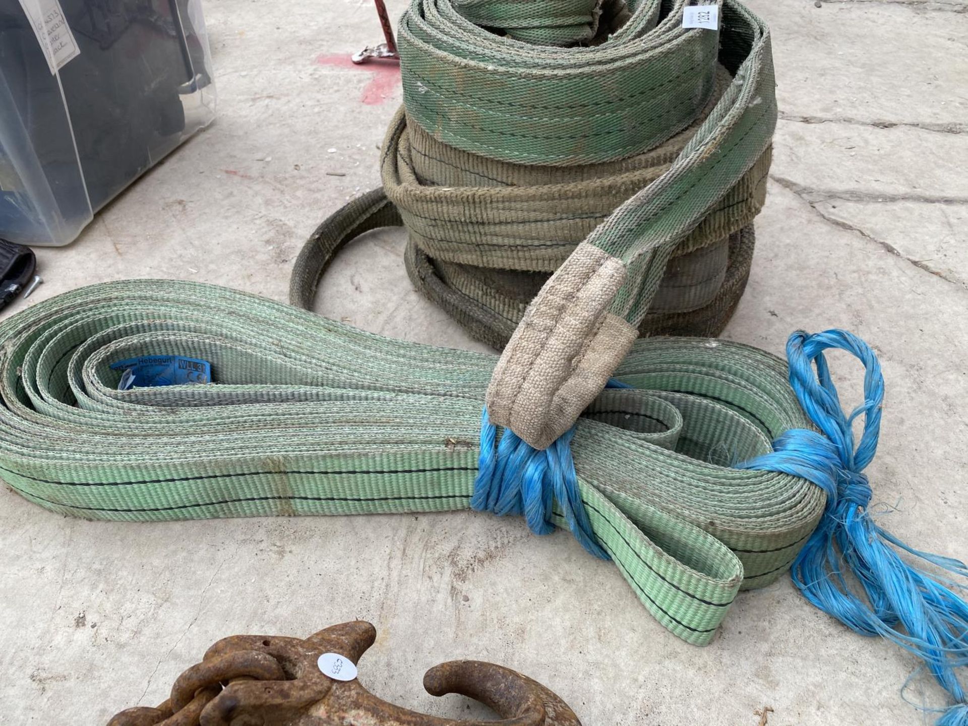A QUANTITY OF TOWING ROPES AND STRAPS - Image 3 of 3