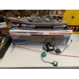 A LARGE THUNDER DESTROYER RADIO CONTROLLED WARSHIP L:78CM