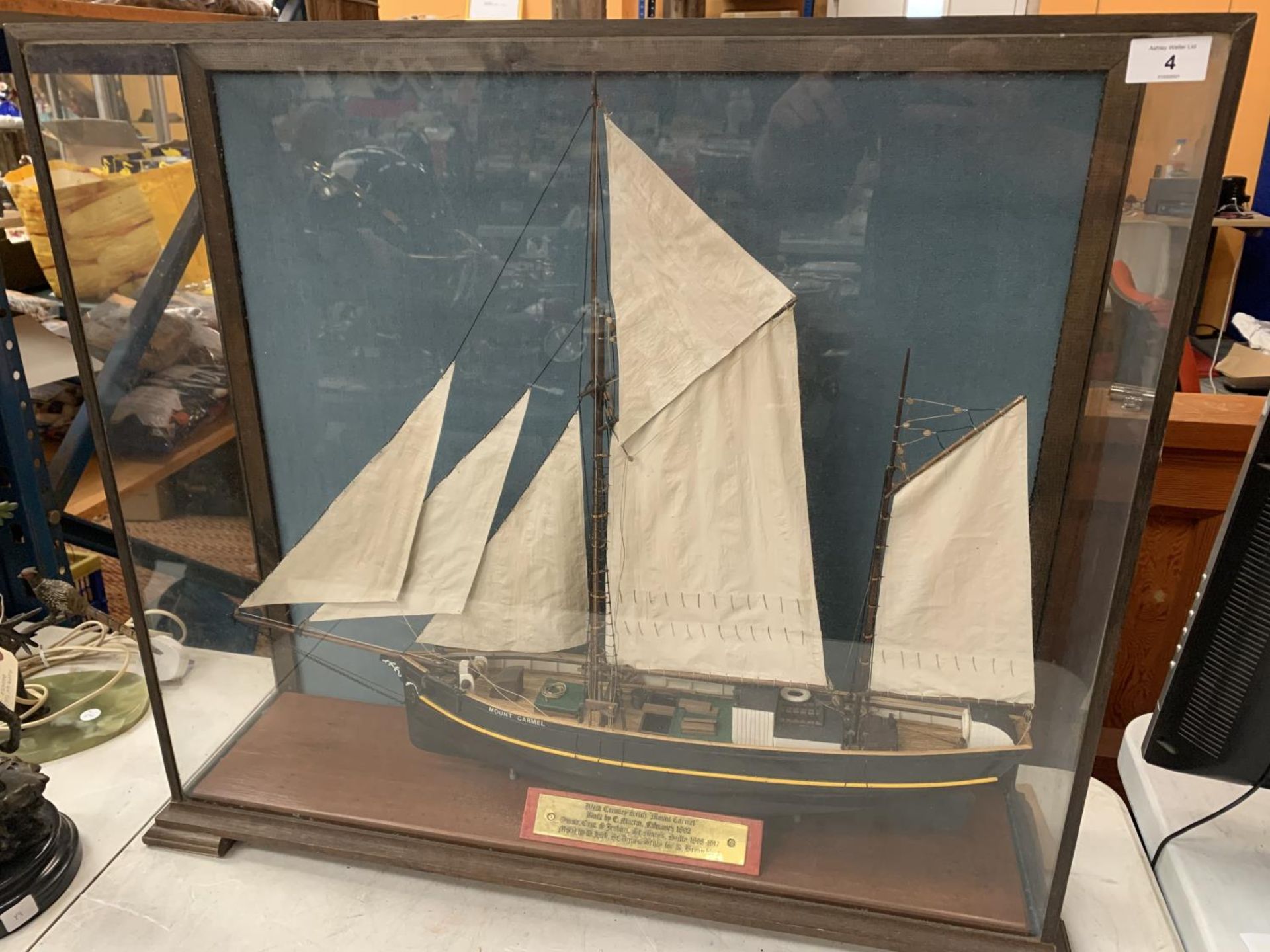 A GLASS CASED WEST COUNTRY KETCH 'MOUNT CARMEL' WITH BRASS INSCRIPTION 18CM X 67CM X 74CM