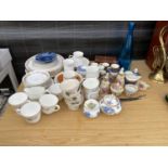 AN ASSORTMENT OF CERAMIC WARE TO INCLUDE CUPS, SAUCERS AND SUGAR BOWLS ETC