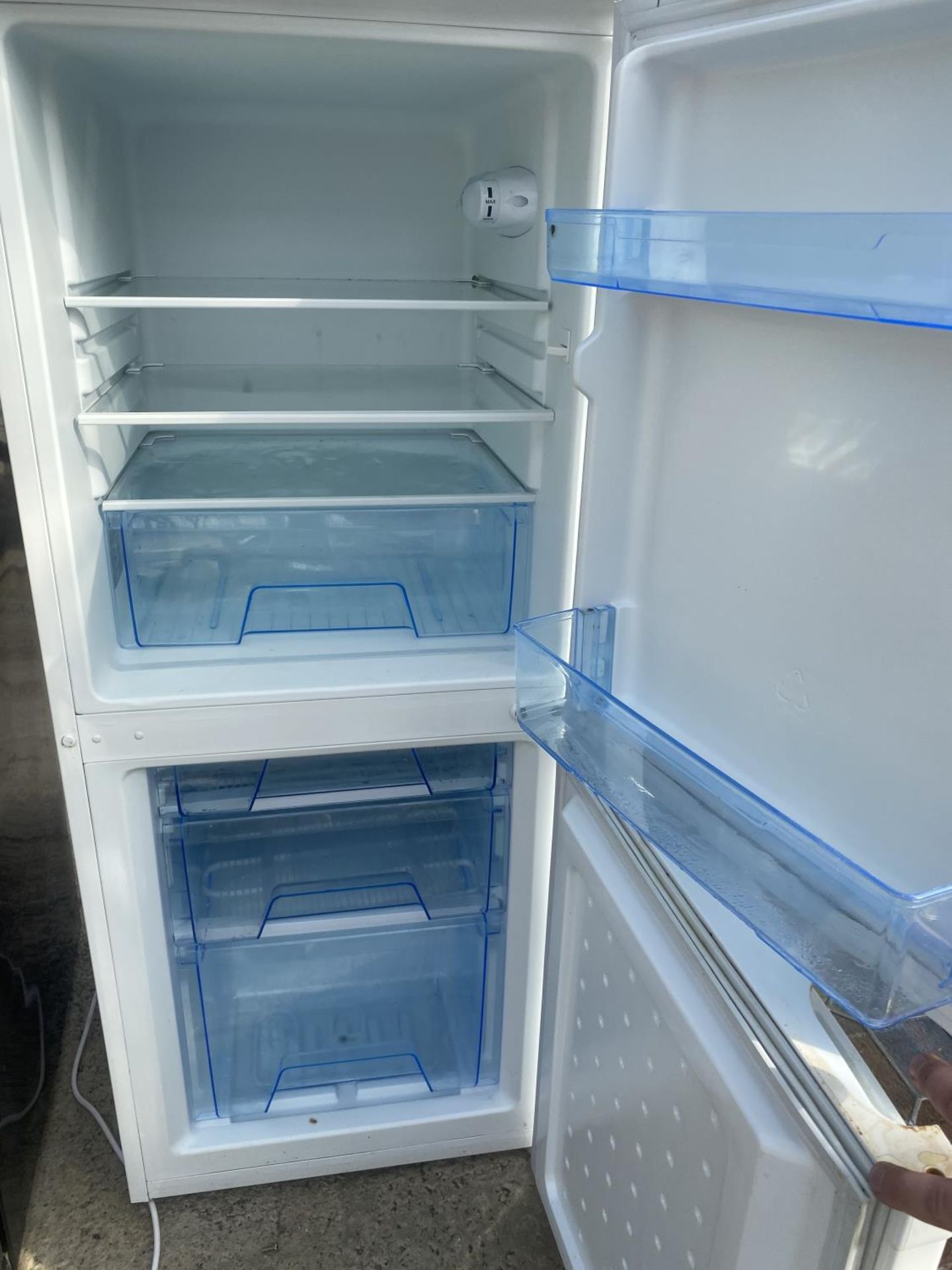 A LEC FRIDGE FREEZER - BELIEVED WORKING BUT NO WARRANTY - Image 2 of 3