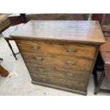 A LARGE VICTORIAN OAK CHEST OF FOUR GRADUATED DRAWERS W: 37.5 INCHES