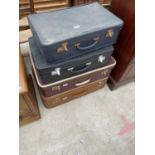 TWO ANTLER AND A FURTHER TWO VINTAGE SUITCASES