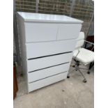 A MODERN WHITE CHEST OF TWO SHORT AND TWO LONG DRAWERS W: 32 INCHES