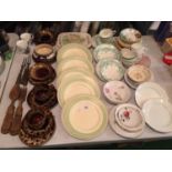 A COLLECTION OF VARIOUS CERAMICS TO INCLUDE PLATES