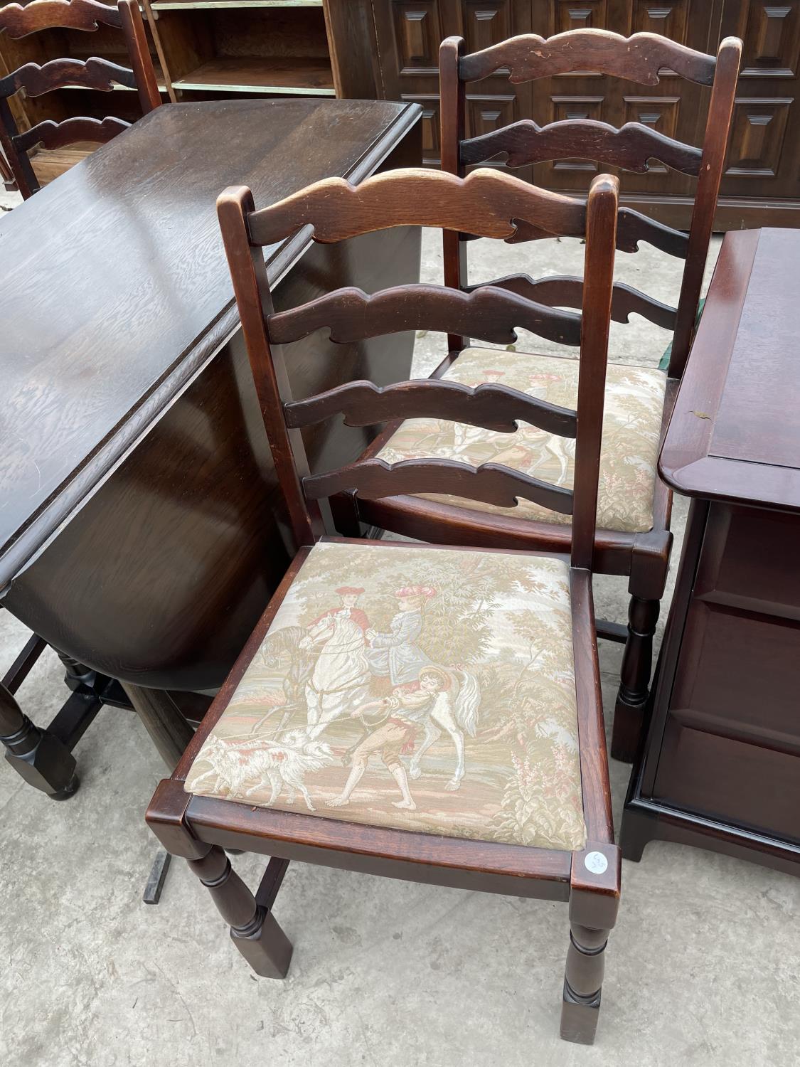 A REPRODUCTION GATE-LEG TABLE AND FOUR CHAIRS - Image 2 of 5