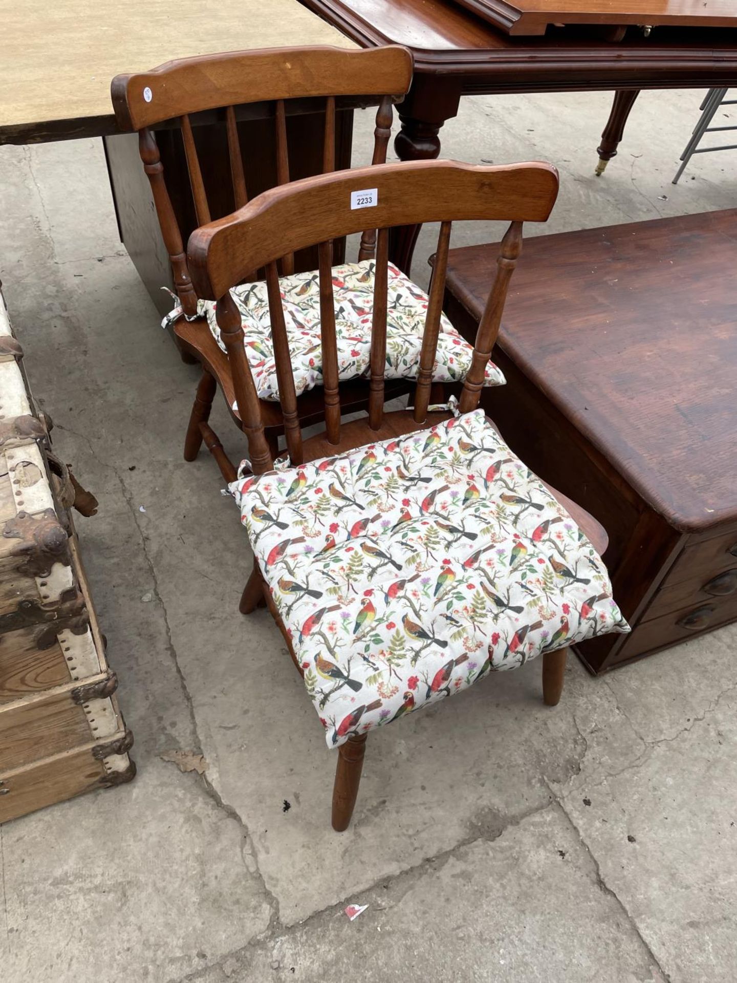 A PAIR OF MODERN KITCHEN CHAIRS