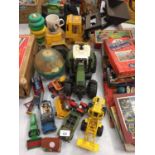 A LARGE QUANTITY OF VINTAGE VEHICLES WITH FARM YARD THEME