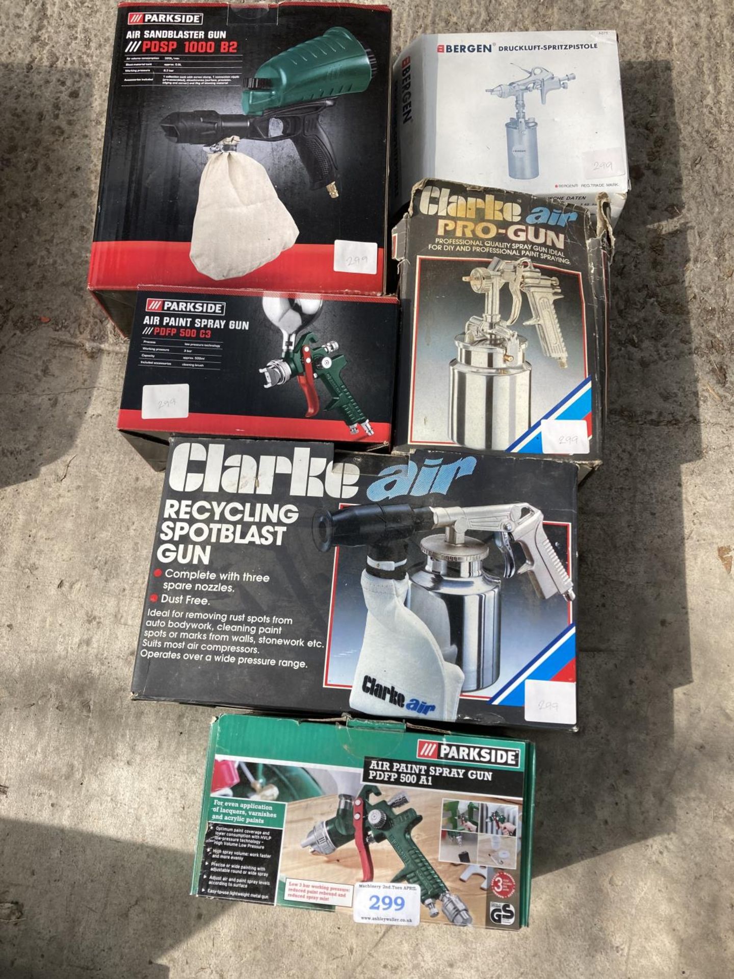 SIX BOXED POWER TOOL ITEMS TO INCLUDE A PARKSIDE SANDBLASTER GUN, CLARKE AIR SPRAY GUN, RECYCLING