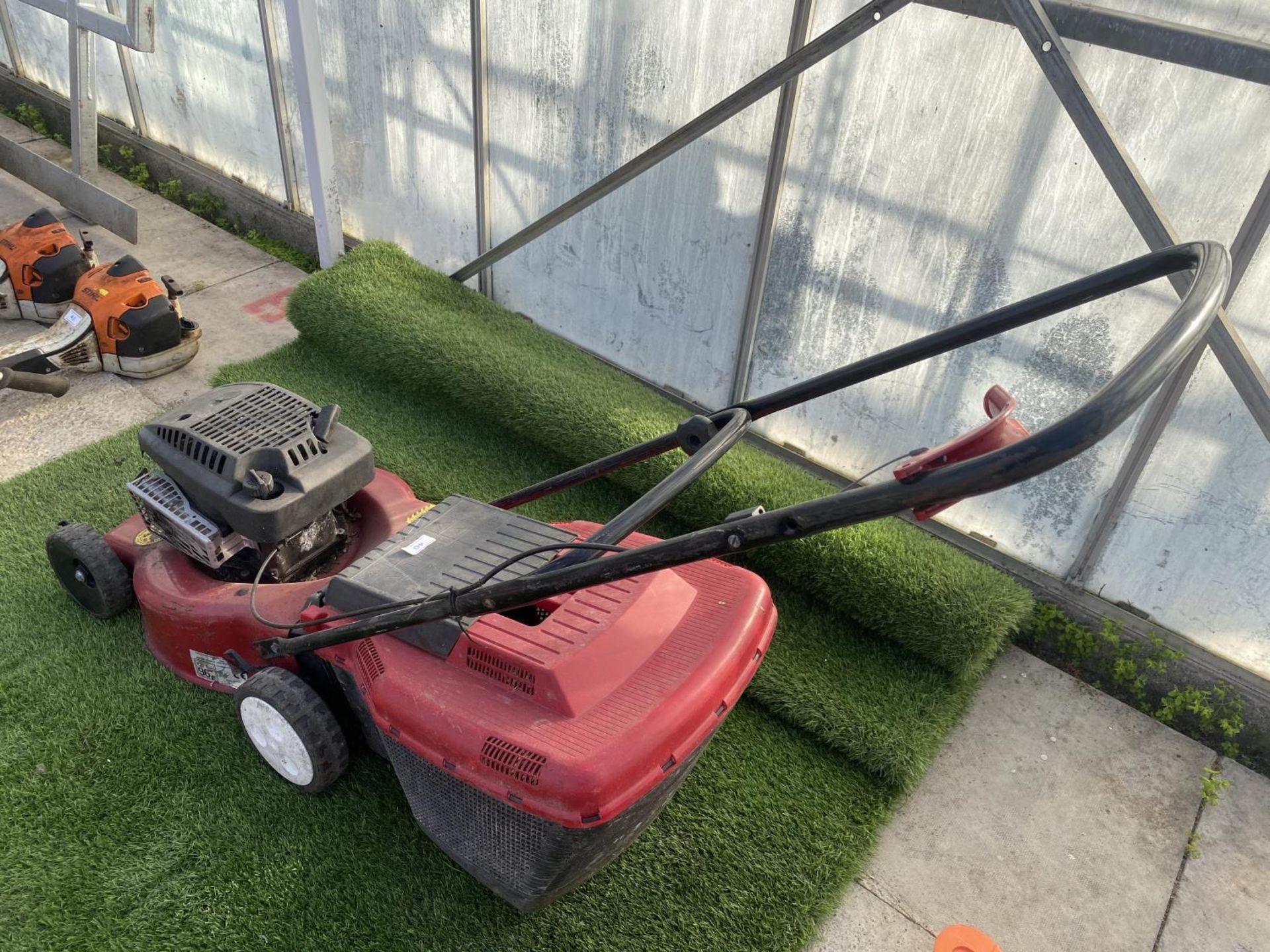 A MOUNTFIELD HP470 LAWNMOWER NO VAT - Image 4 of 6