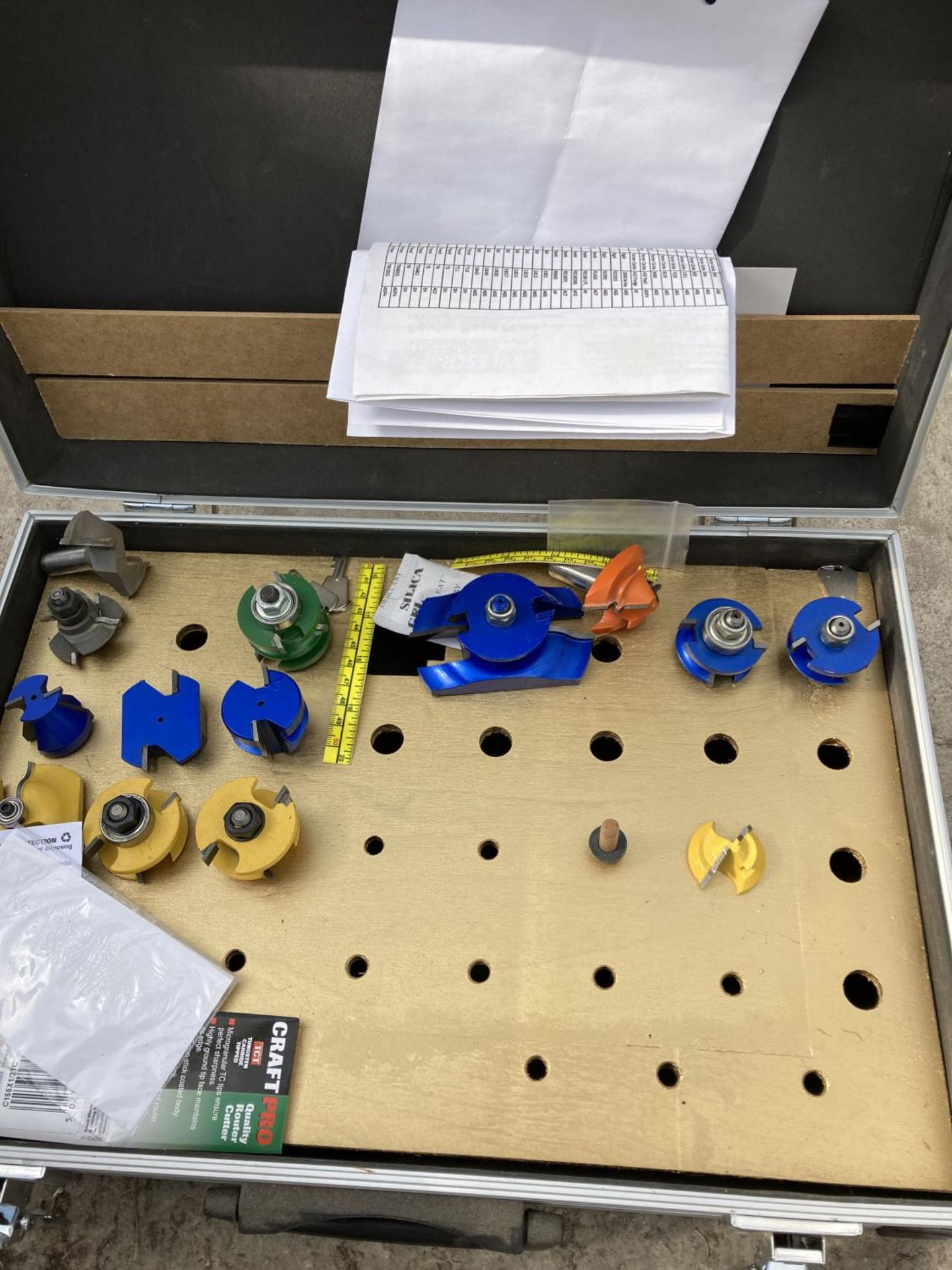 TWO TOOL BRIEFCASES TO INCLUDE A ROUTER CUTTER AND PROFILE AND FURTHER CUTTERS NO VAT - Image 3 of 3