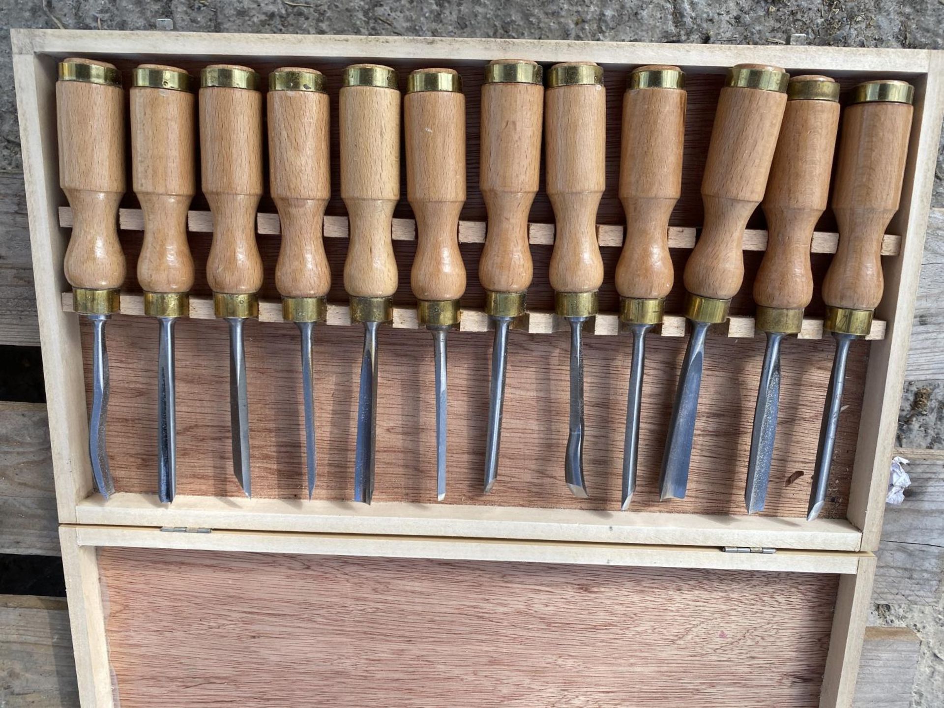 TWENTY FOUR CHISELS IN TWO WOODEN BOXES NO VAT - Image 2 of 4