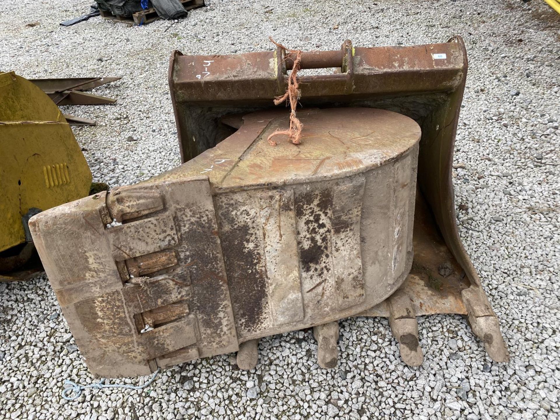 TWO BUCKETS BELIEVED OFF A 13 TONNE EXCAVATOR - NO VAT - Image 2 of 3