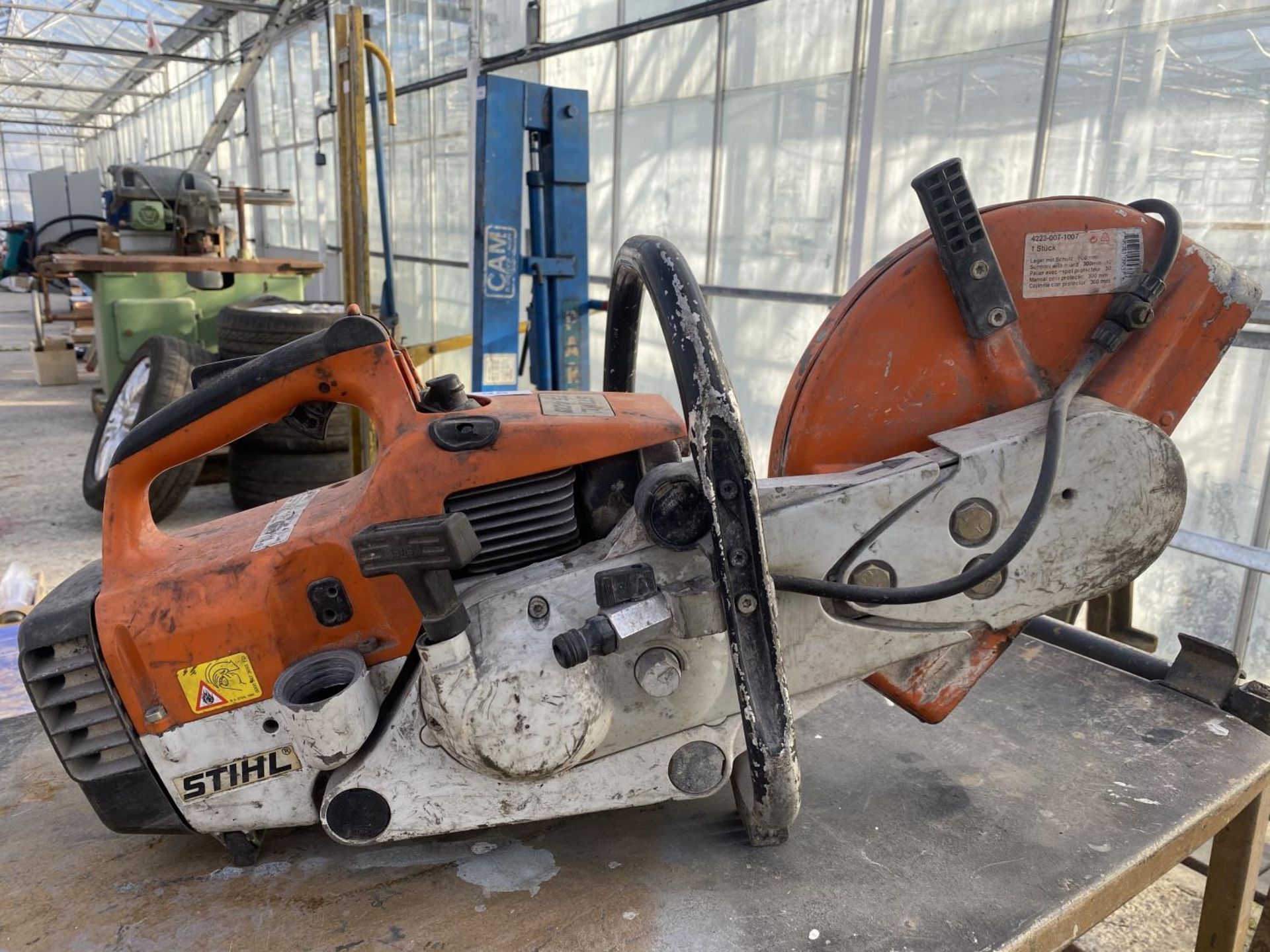 A STIHL TS400 STONE CUTTER NO VAT