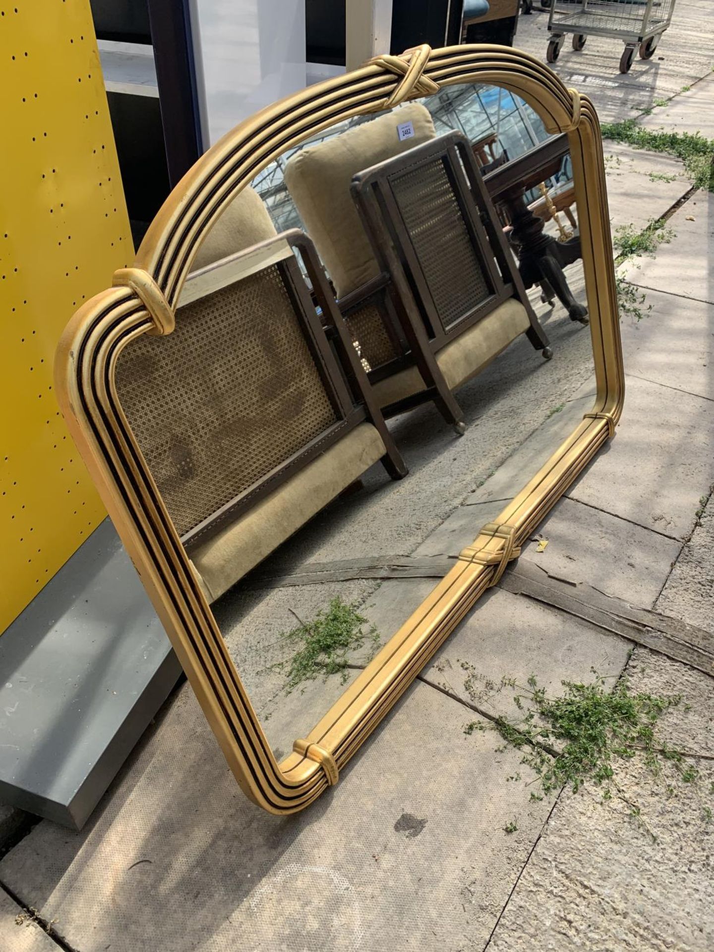 A REPRODUCTION GILT FRAMED MIRROR 54" WIDE - Image 4 of 4