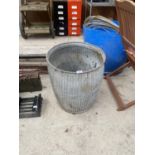 A VINTAGE GALVANISED DOLLY TUB