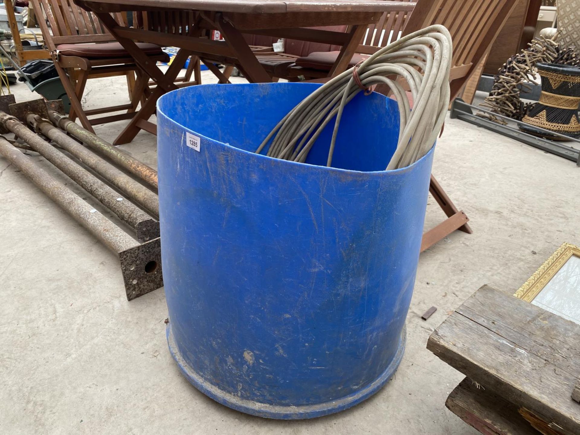 AN ASSORTMENT OF HARD WARE ITEMS TO INCLUDE HARD HATS, CABLE AND ELECTRICAL FITTINGS ETC