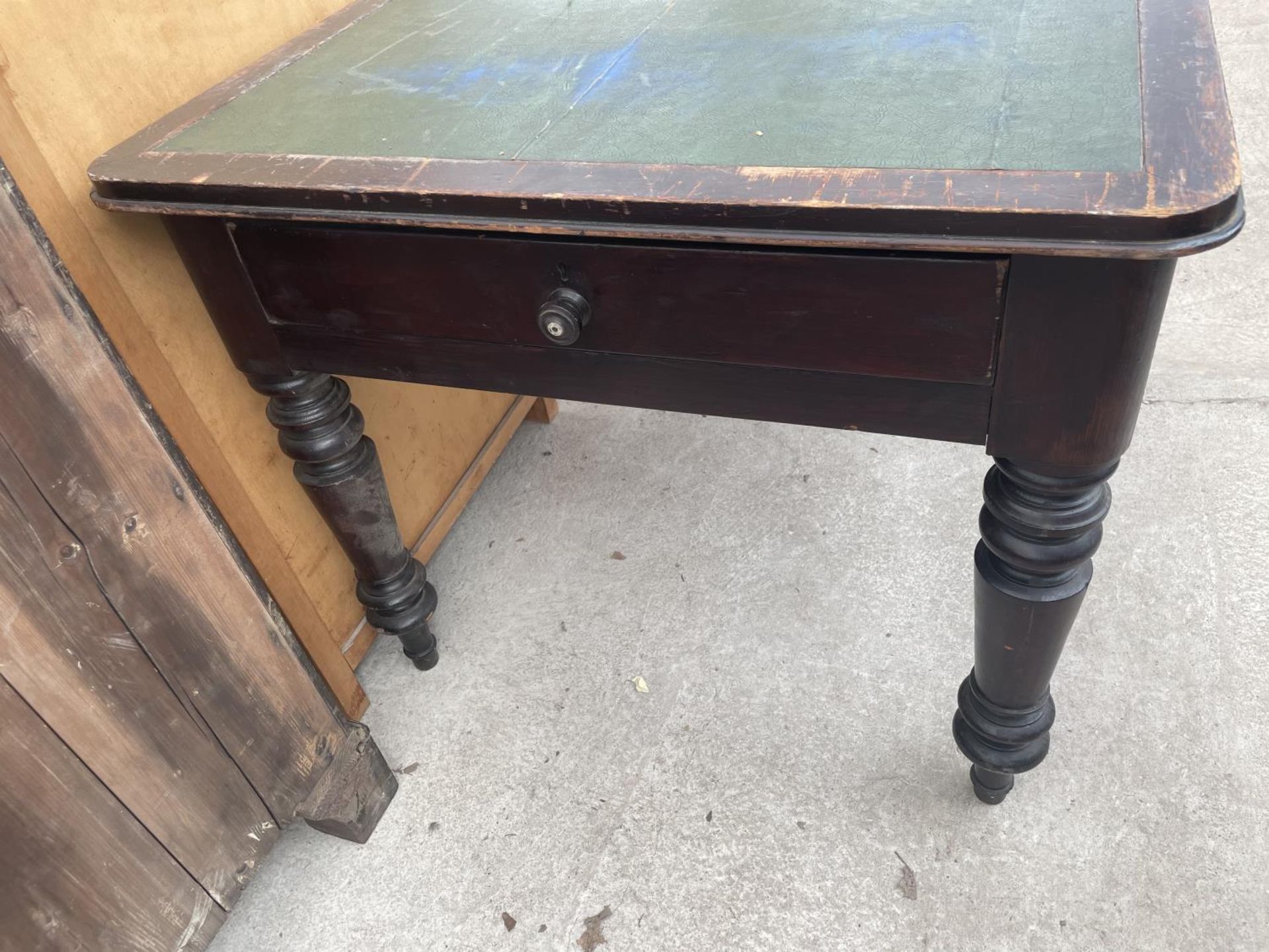 A VICTORIAN PINE OFFICE TABLE WITH TWO DRAWERS, ON TURNED LEGS, 71X36" WITH INSET LEATHERETTE TOP - Image 2 of 5