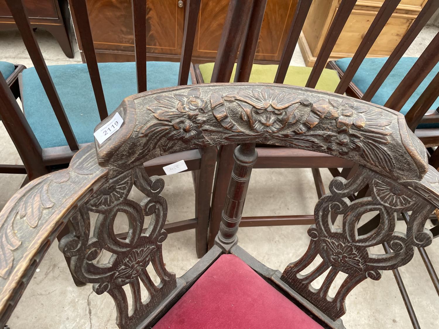 A VICTORIAN HEAVILY CARVED CORNER CHAIR WITH PIERCED SPLAT BACKA ND FRONT CABRIOLE LEG WITH BALL AND - Image 2 of 5