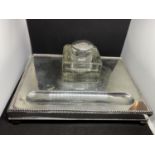 A VICTORIAN HALLMARKED LONDON SILVER PEN TRAY AND INKWELL