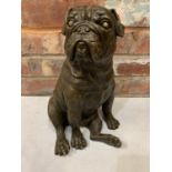 A LARGE BRONZE SCULPTURE OF A PUG SEATED - H:35CM