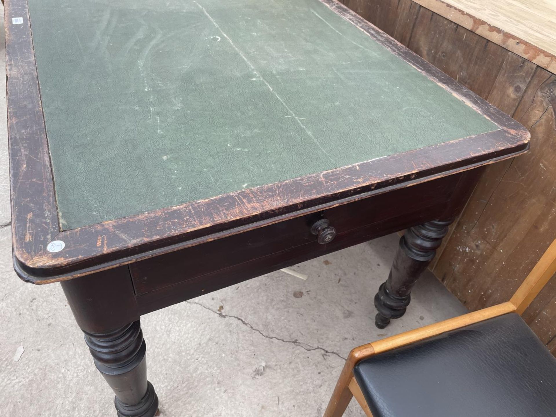 A VICTORIAN PINE OFFICE TABLE WITH TWO DRAWERS, ON TURNED LEGS, 71X36" WITH INSET LEATHERETTE TOP - Image 5 of 5