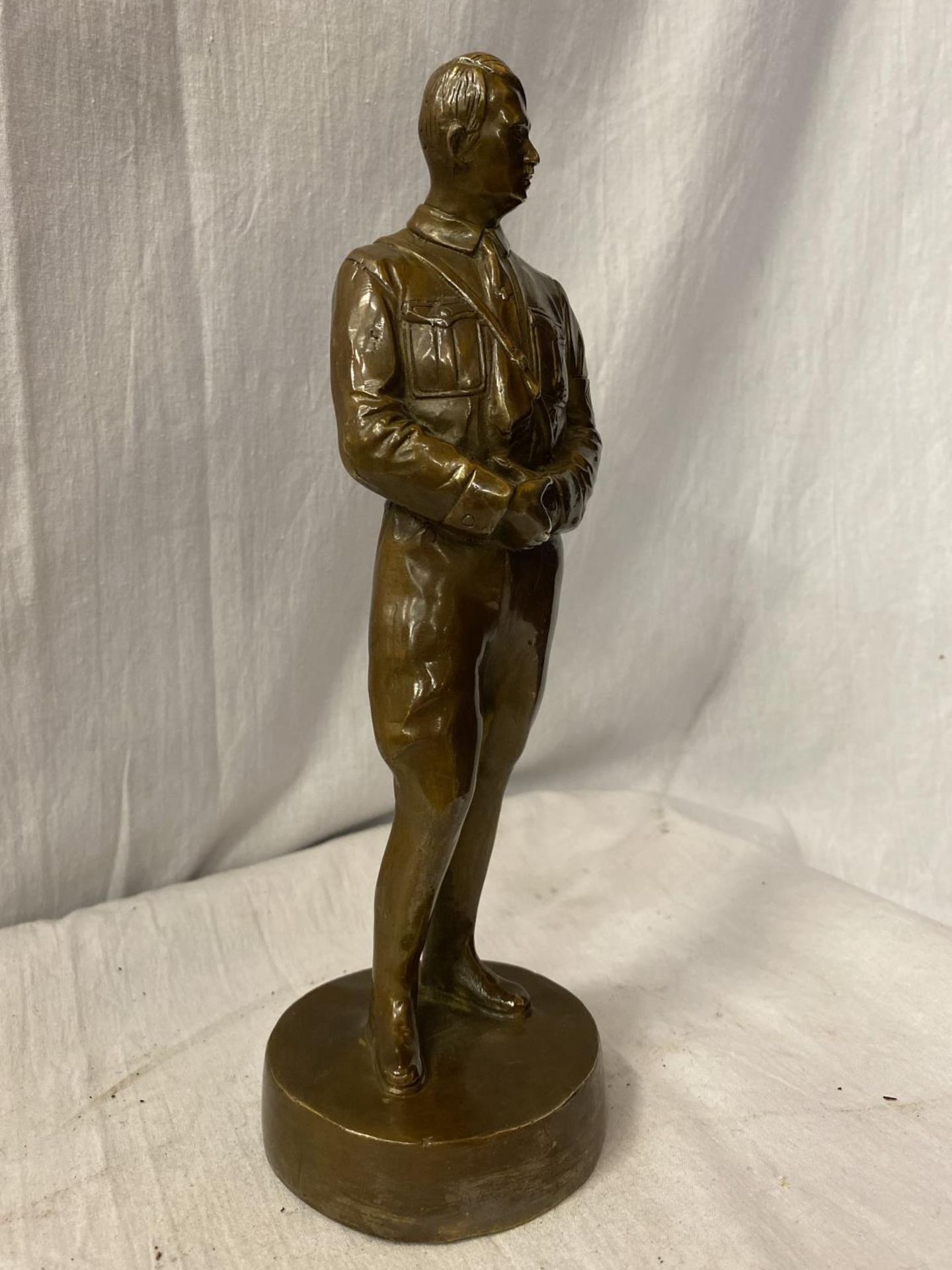 A BRONZE FIGURE IN THE FORM OF ADOLF HITLER H: 27CM - Image 2 of 4