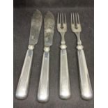 TWO SILVER FISH FORKS AND TWO SILVER FISH KNIVES MARKED 800 GROSS WEIGHT APPROXIMATELY 210g