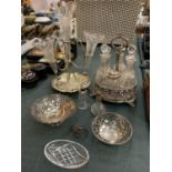 AN ASSORTMENT OF VINTAGE ITEMS TO INCLUDE DISHES AND CUT GLASS CRUET SET