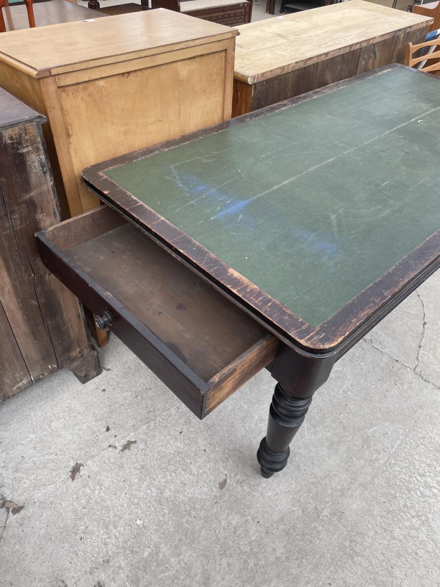 A VICTORIAN PINE OFFICE TABLE WITH TWO DRAWERS, ON TURNED LEGS, 71X36" WITH INSET LEATHERETTE TOP - Image 3 of 5