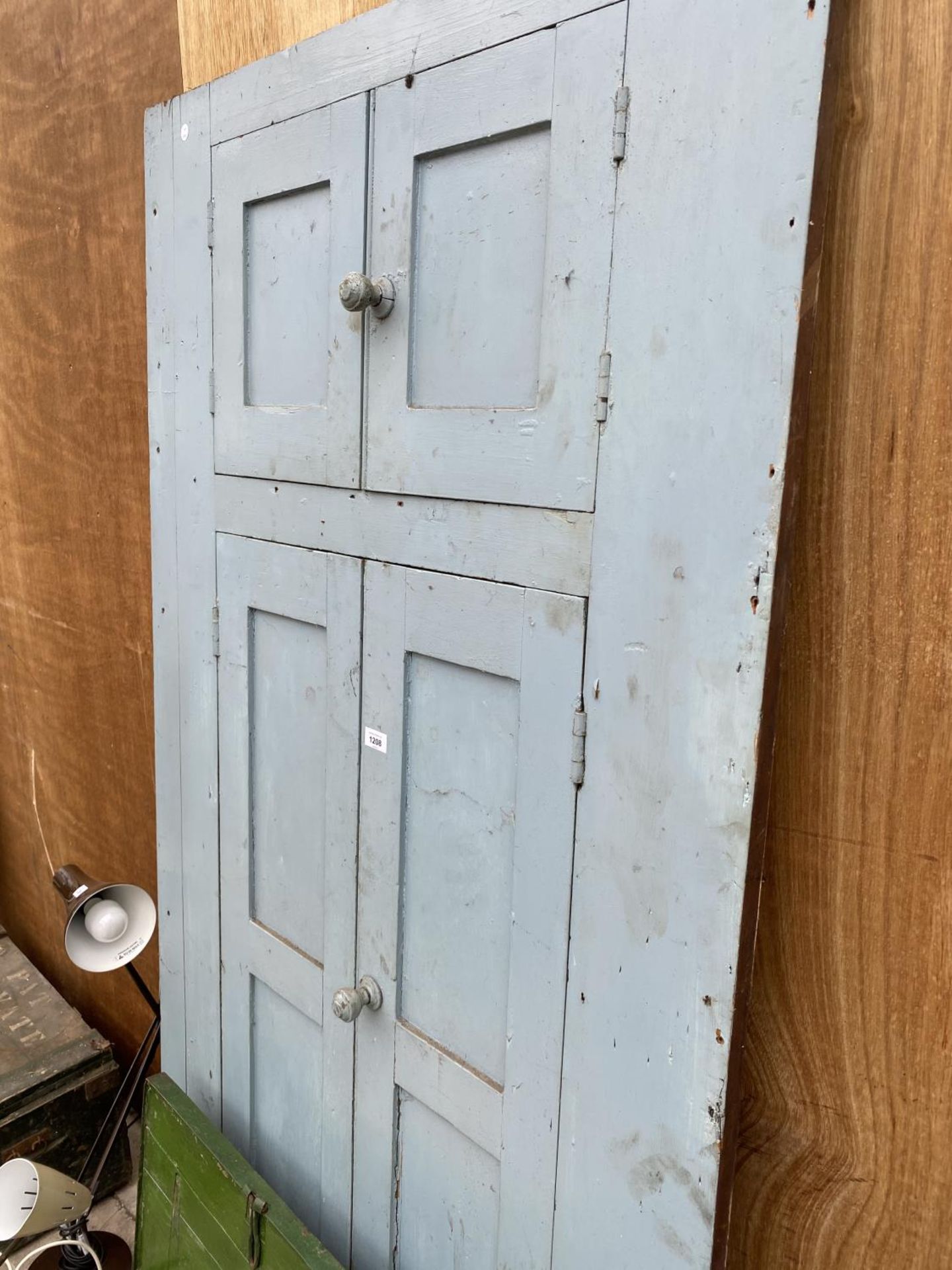 A WOODEN DOOR AND A VINTAGE CHEST WITH ELECTRIC CABLE ETC - Image 2 of 5