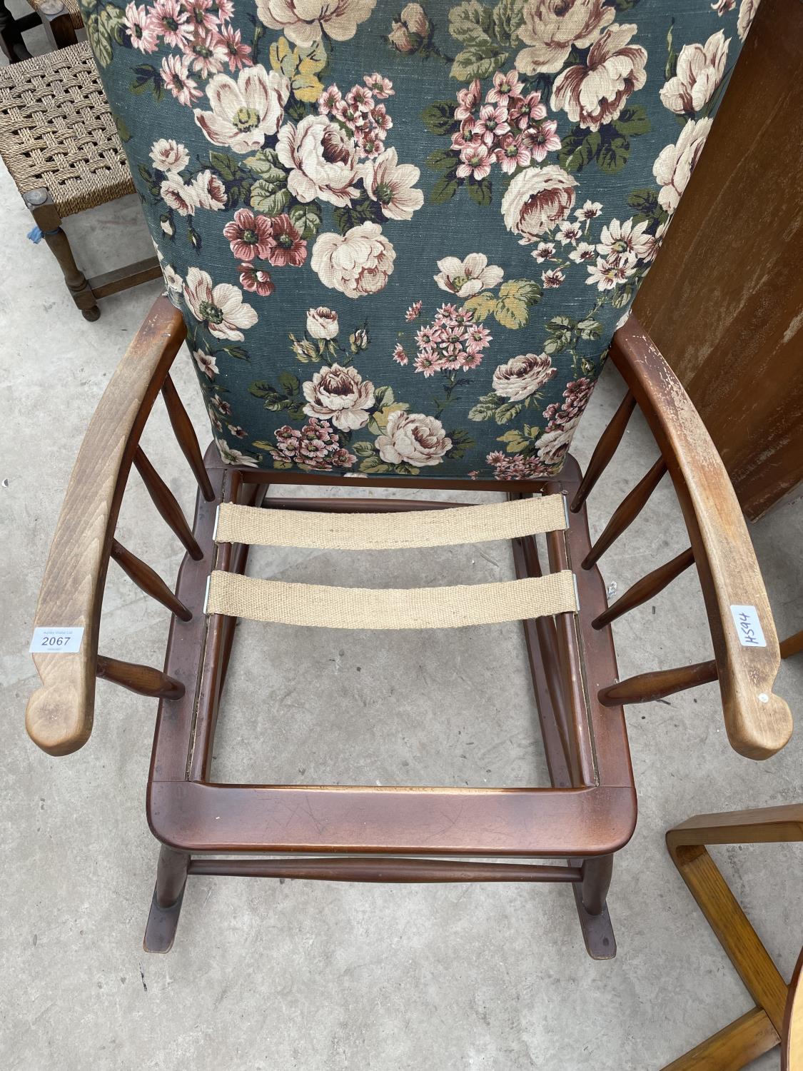 A PARKER KNOLL STYLE ROCKING CHAIR - Image 2 of 4