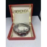 A SEKONDA WRIST WATCH BOXED AND IN WORKING ORDER
