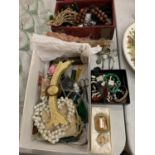AN ECLECTIC ASSORTMENT OF ITEMS TO INCLUDE COSTUME JEWELLERY, WATCHES, DIAMONTE ITEMS ETC