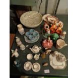 AN ASSORTMENT OF FIGURINES AND DOLLS TEA WARE TO ALSO INCLUDE A W.R. MIDWINTER FRUIT BOWL, A